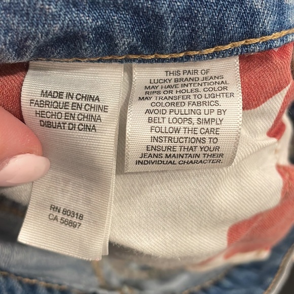 LUCKY BRAND Light wash denim skirt Sz 4 Sz 27 C9 - Picture 8 of 9